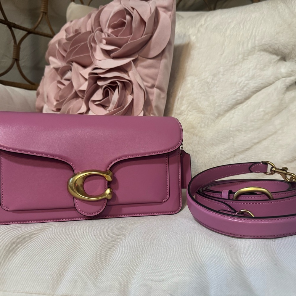 Coach Tabby 26 Fuschia